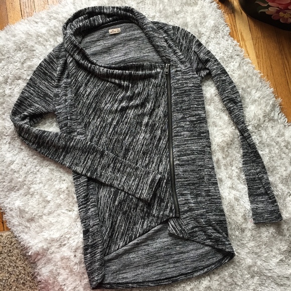 Hollister Tops - Asymmetrical Full-Zip High Low Tunic